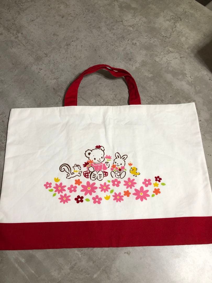 ファミリアのメルカドバッグ！　トートバック付き！