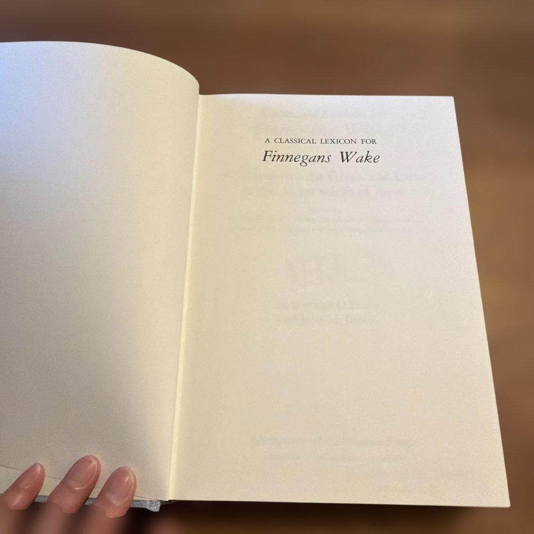 洋書 A Classical Lexicon for Finnegans Wake