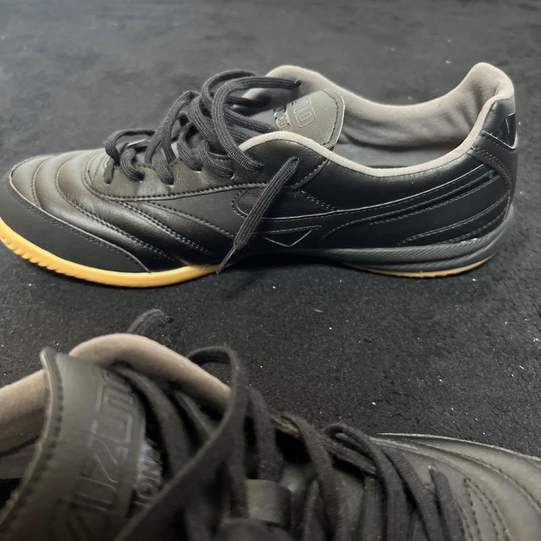 Mizuno Morelia ブラック フットサルシューズ 28.0
