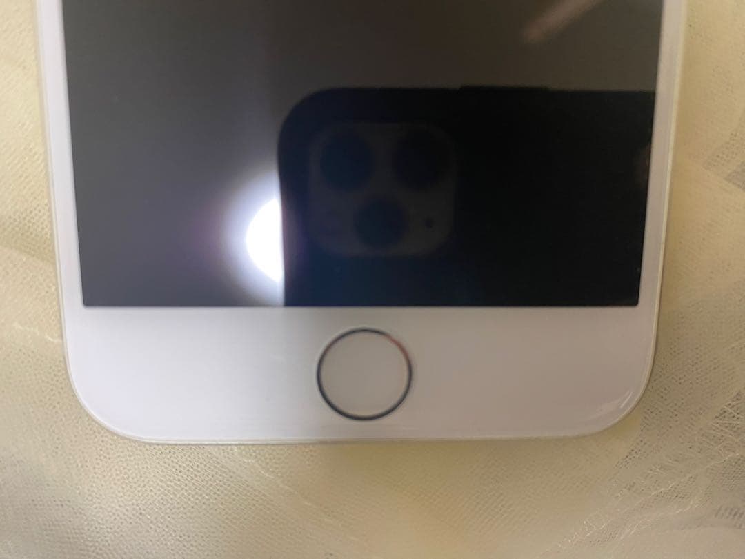 Apple iPhone8 ホワイト 本体