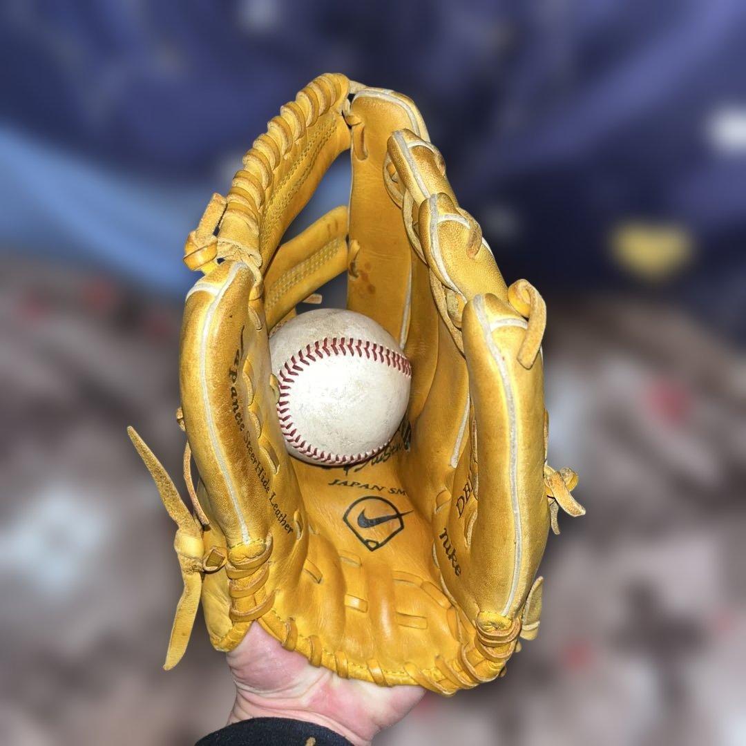 Nike Diamond 軟式用グローブ (大人用)