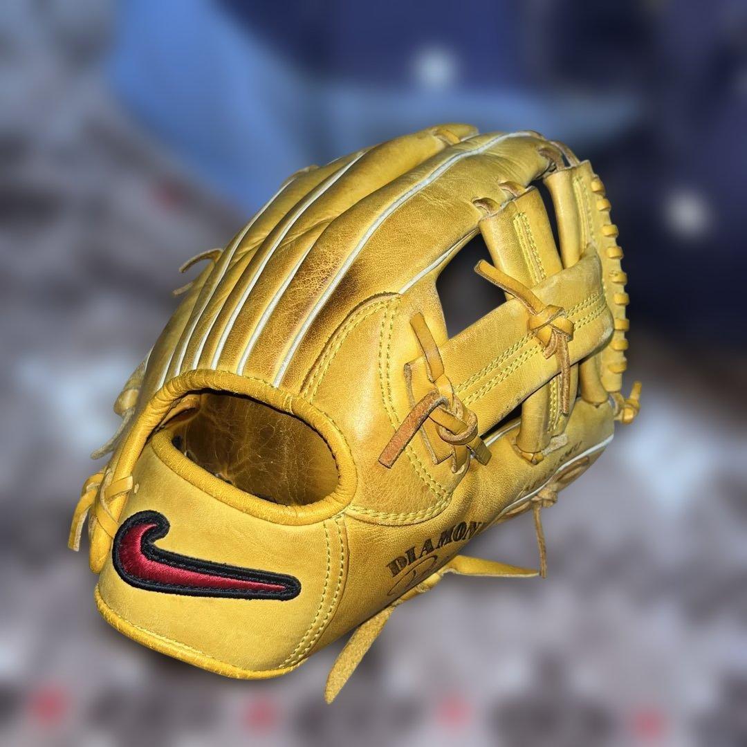 Nike Diamond 軟式用グローブ (大人用)