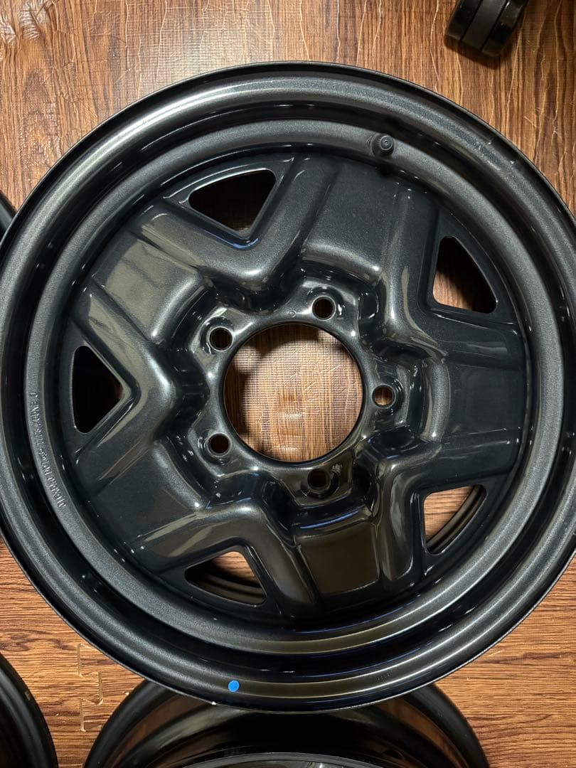 SUZUKI ジムニー　jb64 純正スチールホイール 4本