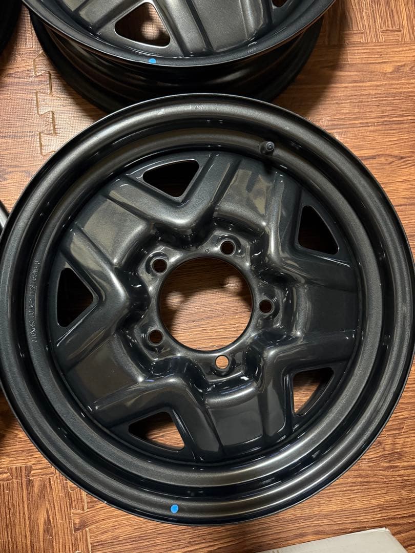 SUZUKI ジムニー　jb64 純正スチールホイール 4本