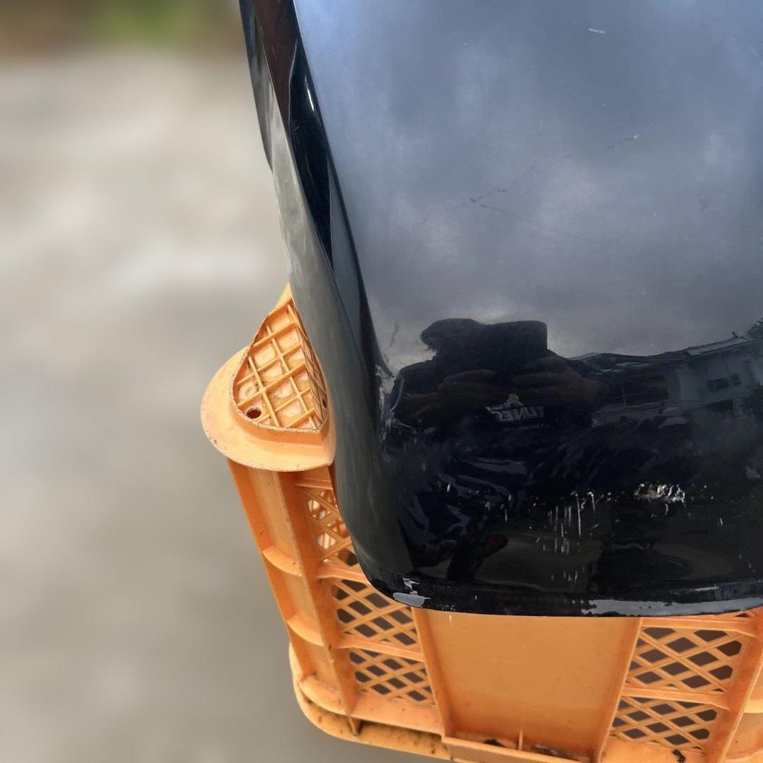 年末価格　YAMAHA XJR400 4HMタンク　凹み有　純正キー付き