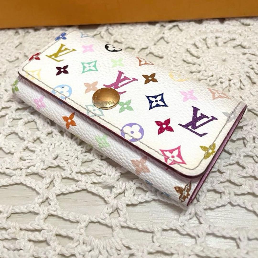 美品　LOUIS VUITTON マルチカラー4連キーケース　ホワイト