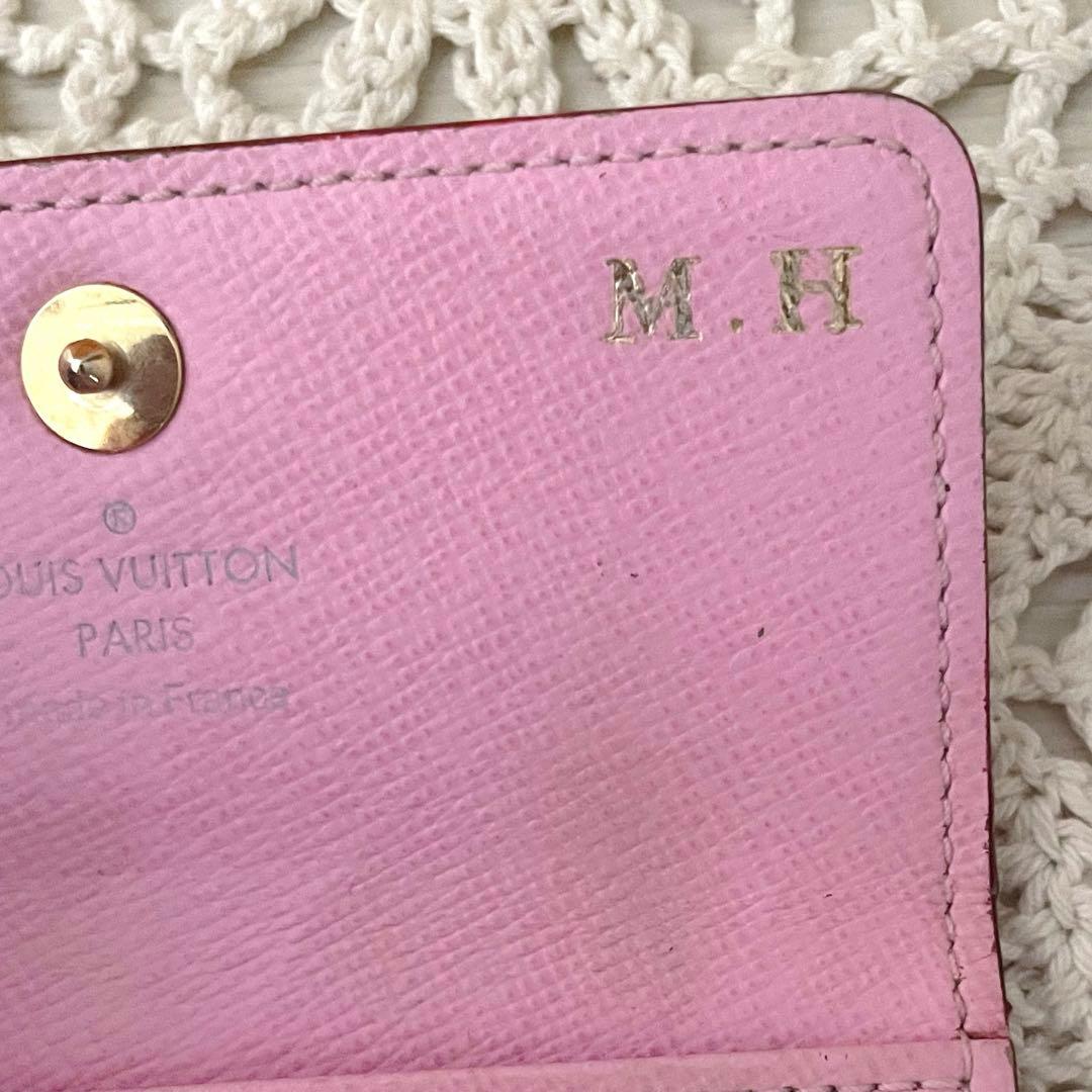 美品　LOUIS VUITTON マルチカラー4連キーケース　ホワイト