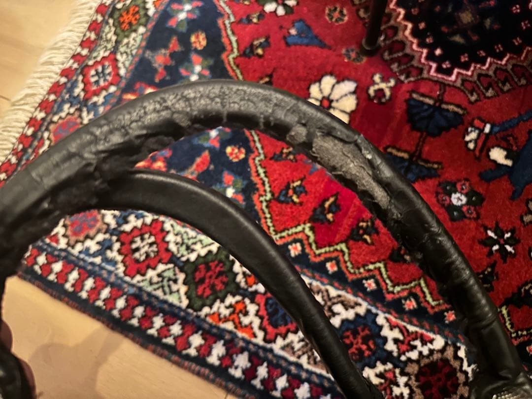 BALENCIAGA ブラウンレザーショルダーバッグ