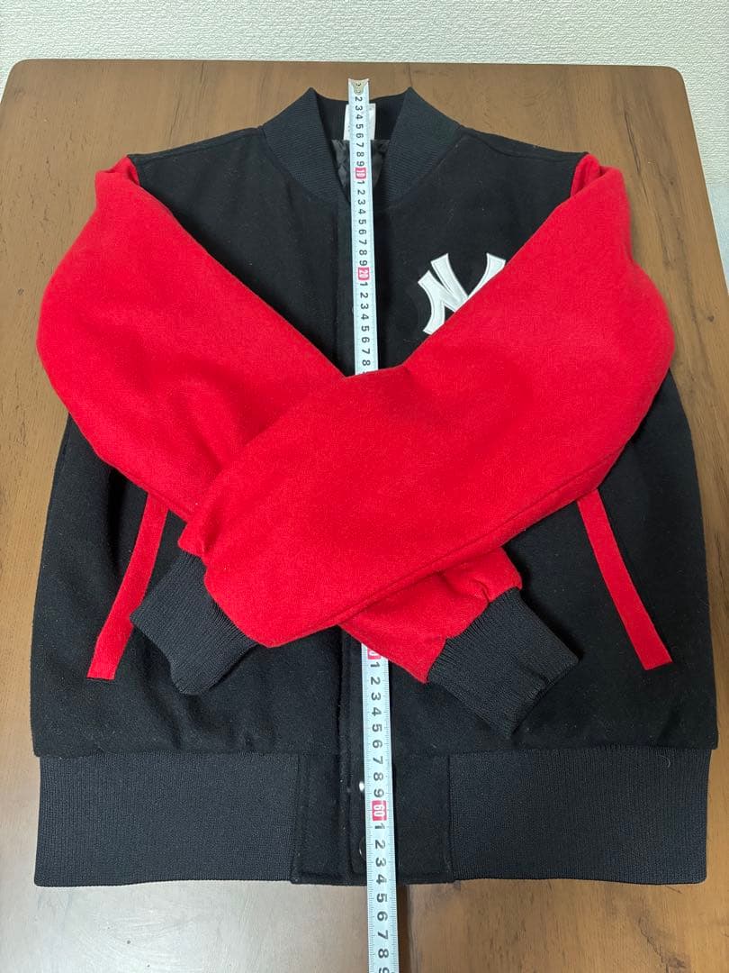 美品/ ニューヨークヤンキース スタジャン NY M Majestic MLB