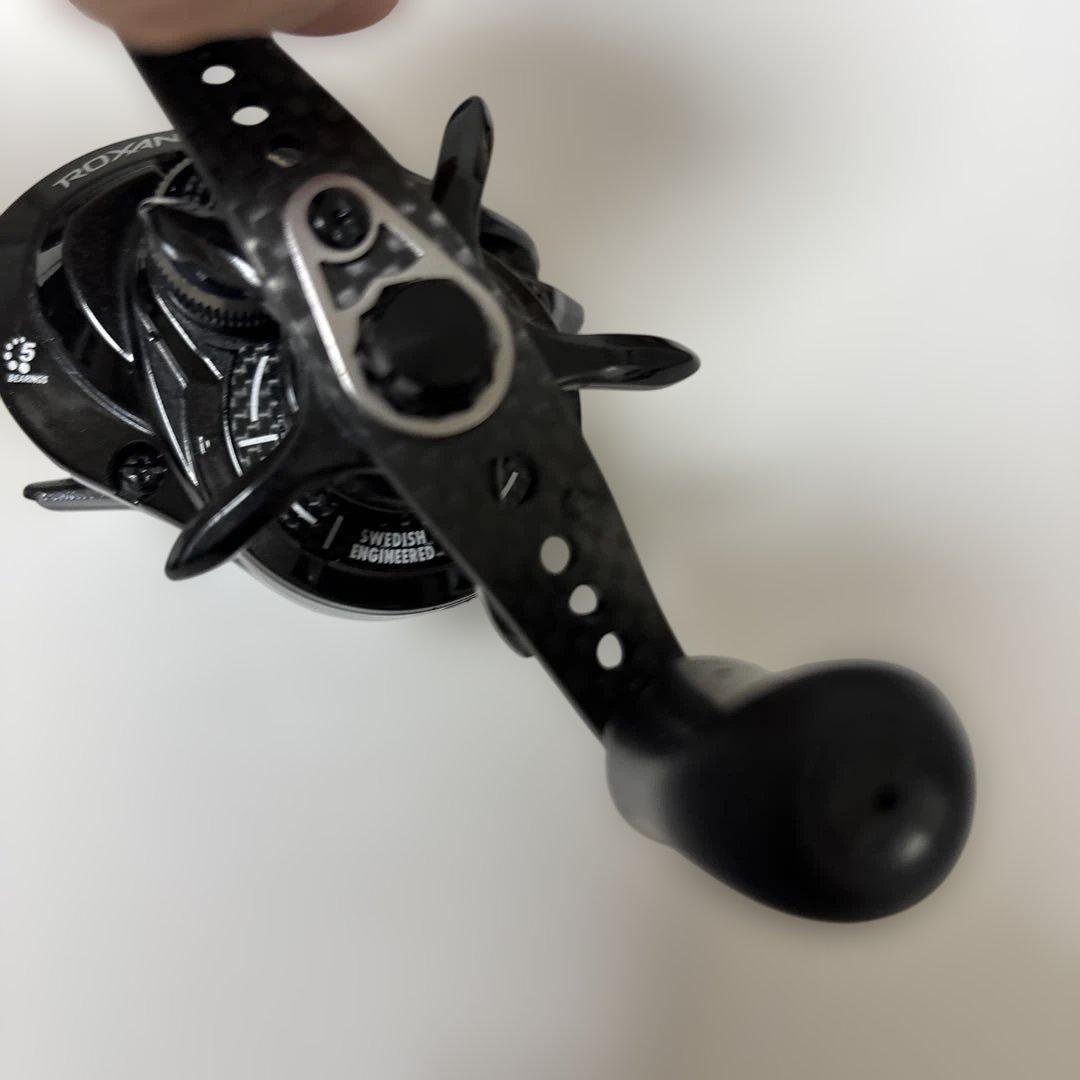 Abu Garcia ROXANI 8 ベイトリール