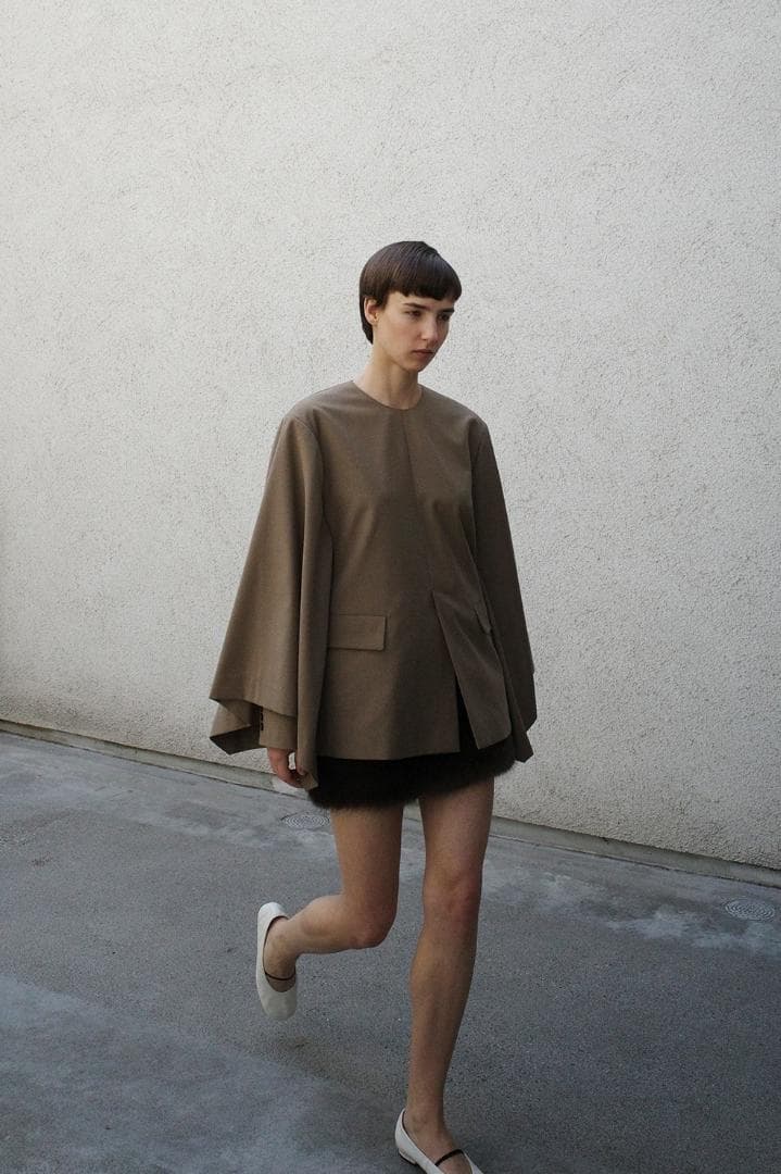 ジャケット・アウター CLANE JACKET DETAIL CAPE TOPS