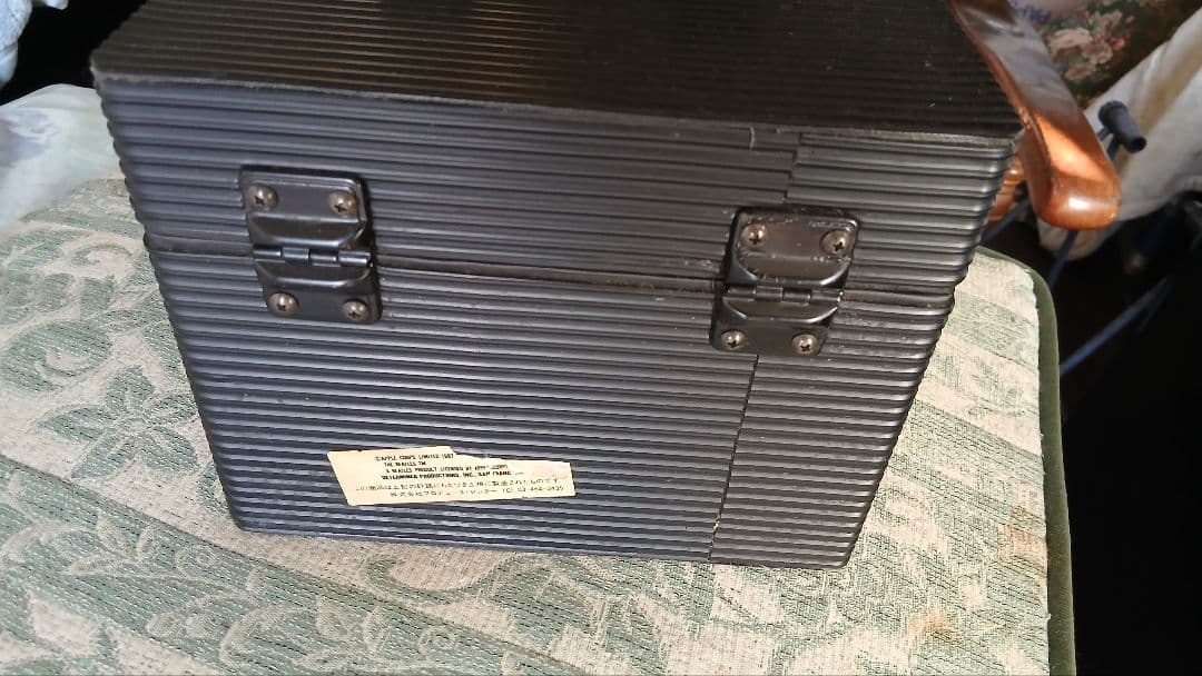 レア　THE BEATLES CD専用ボックス