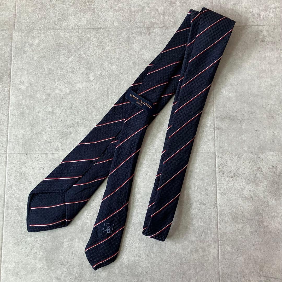イタリア製 ルイヴィトン ストライプ柄 ネクタイ