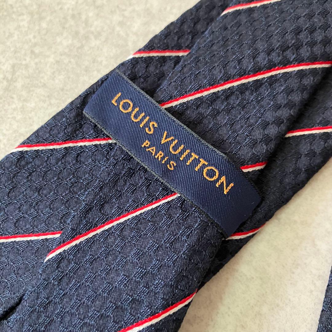 イタリア製 ルイヴィトン ストライプ柄 ネクタイ