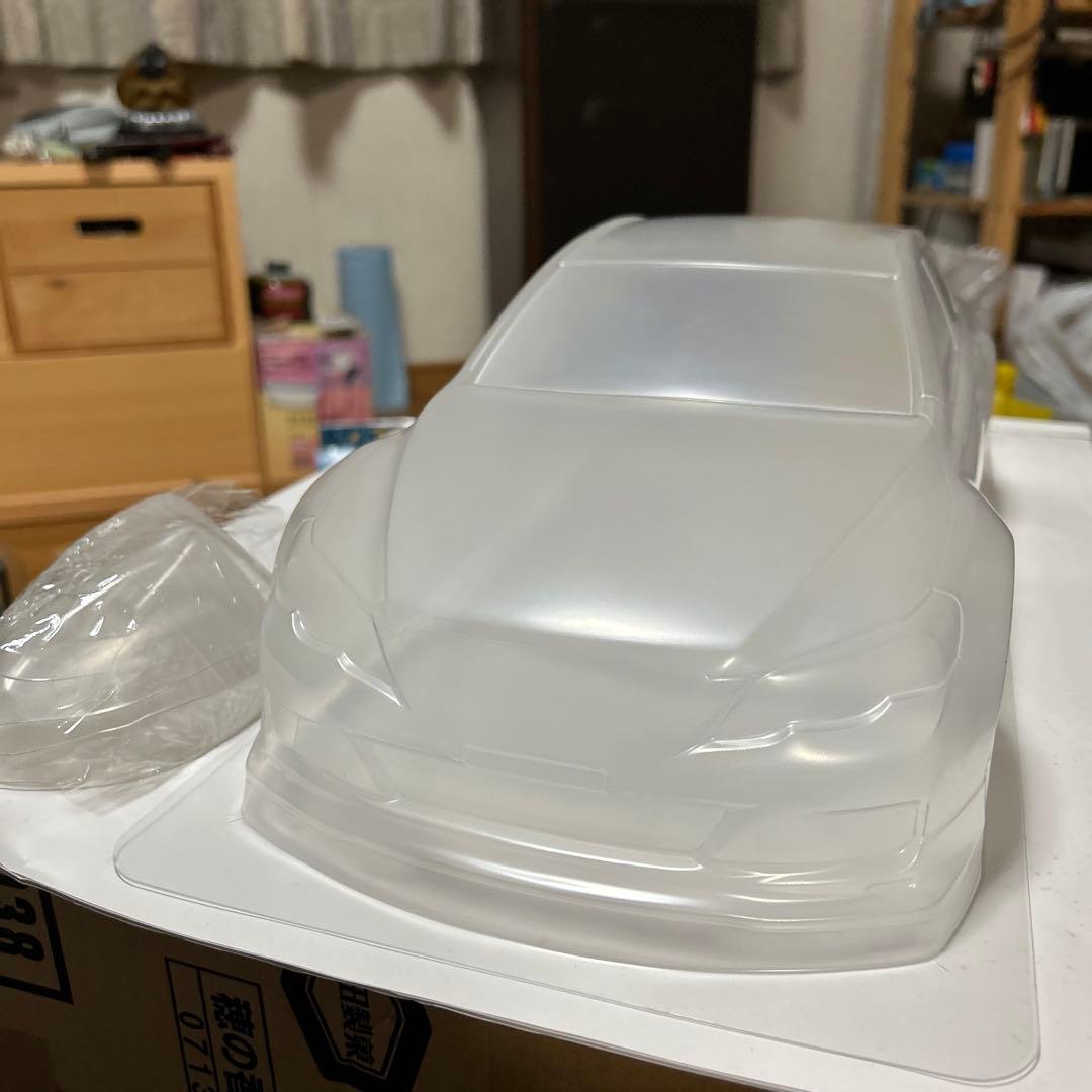 隣*ロ様 RCカー ボディ 1/10オーバードーズマークX未塗装