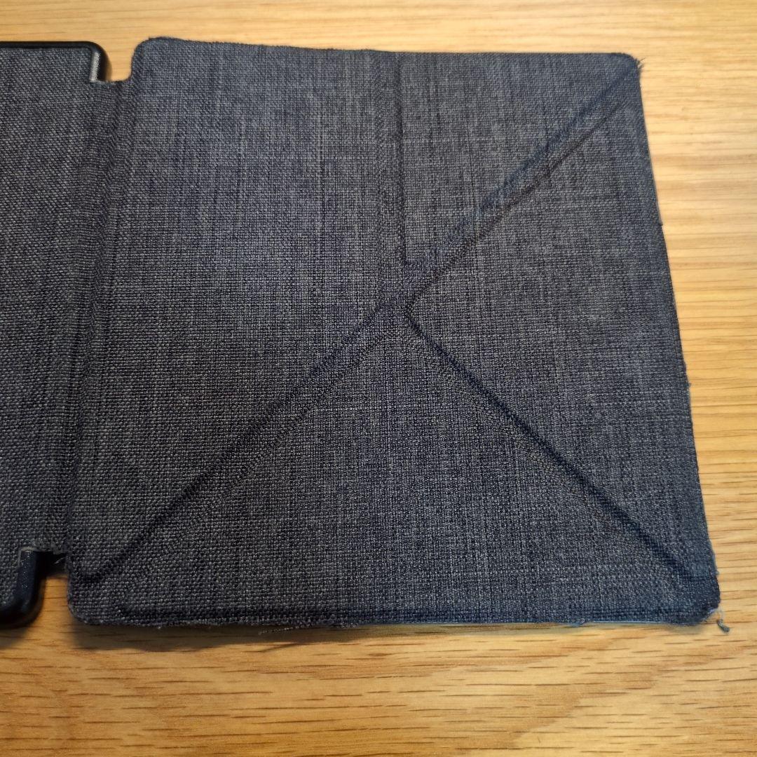 Kindle Oasis 第10世代 32GB wifi+LTE 広告なし