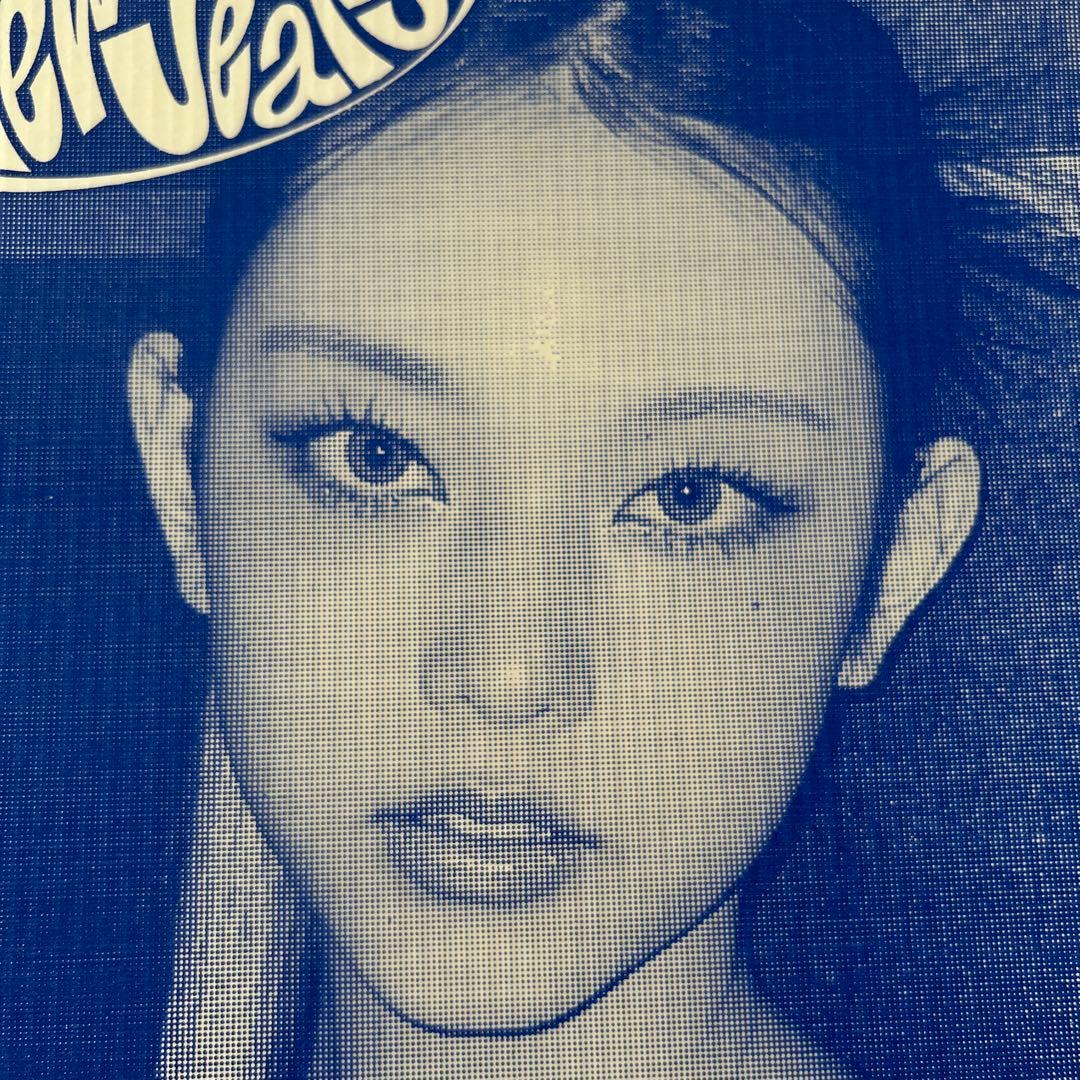 new jeans アルバム　ヘリン