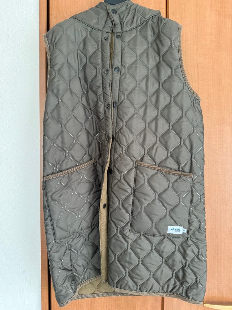 ジャーナルスタンダードラックス　ARMEN フーデットベスト