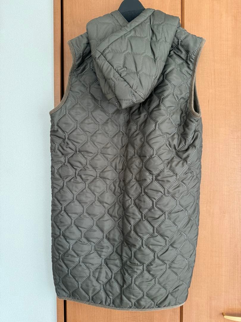 ジャーナルスタンダードラックス　ARMEN フーデットベスト