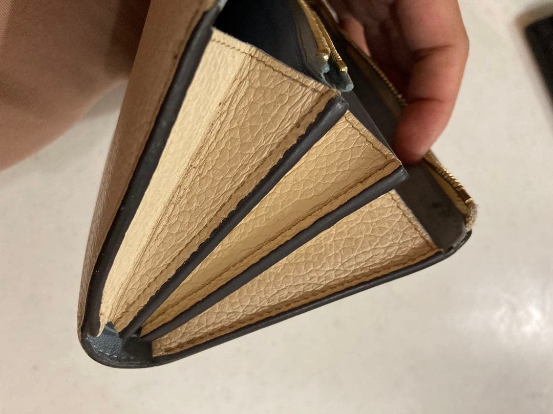 LOUIS VUITTON ベージュ 長財布