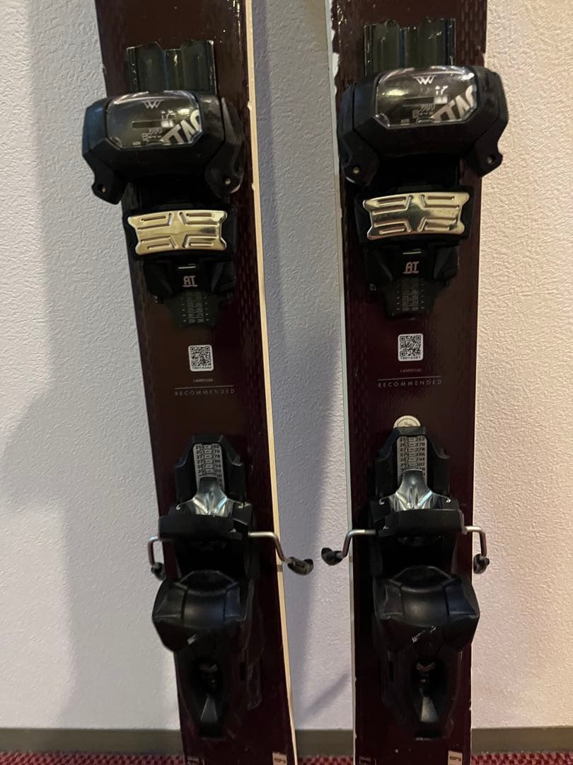 スキー板　SALOMON QST LUMEN99 153cm