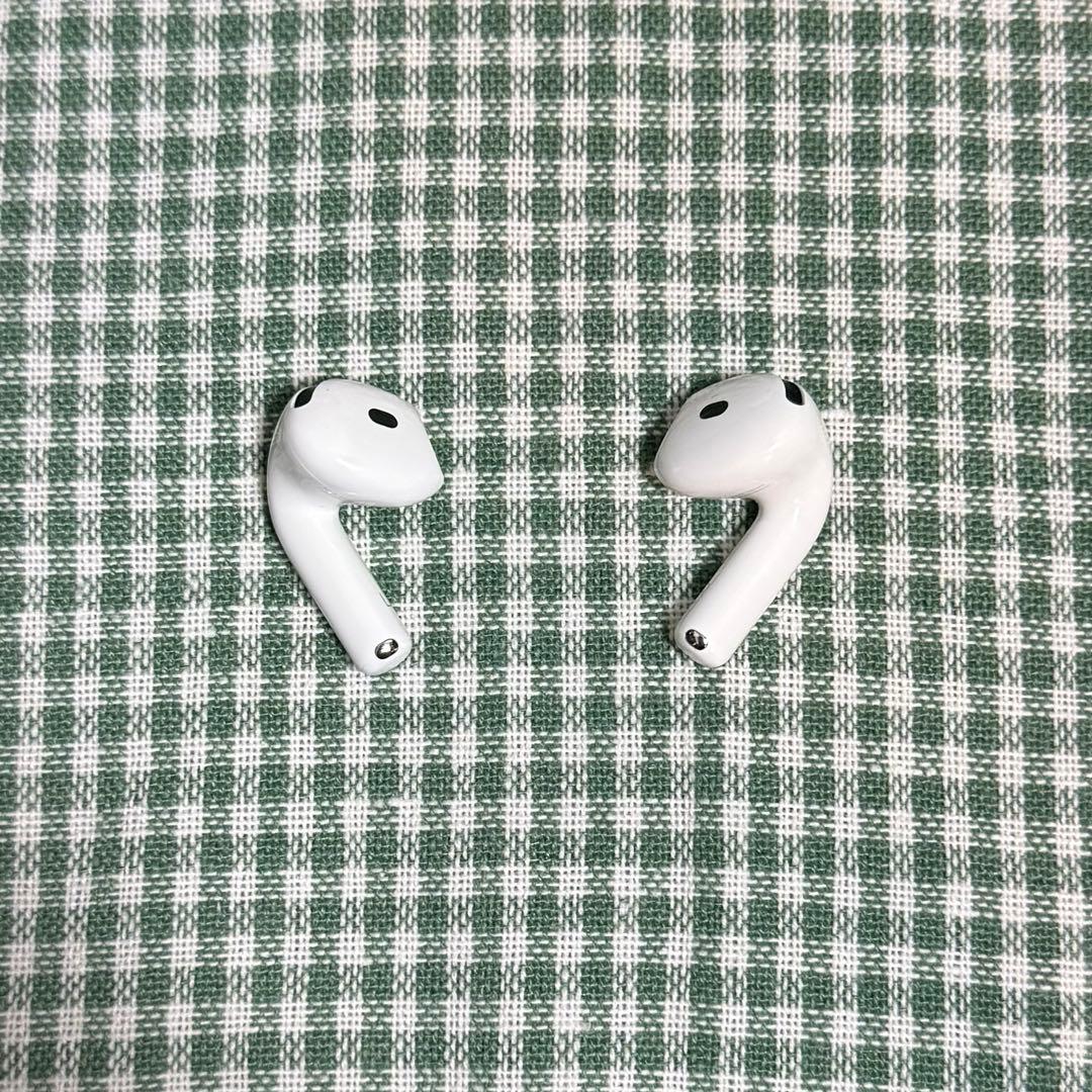 【完品】AirPods 4 本体 ANC搭載モデル