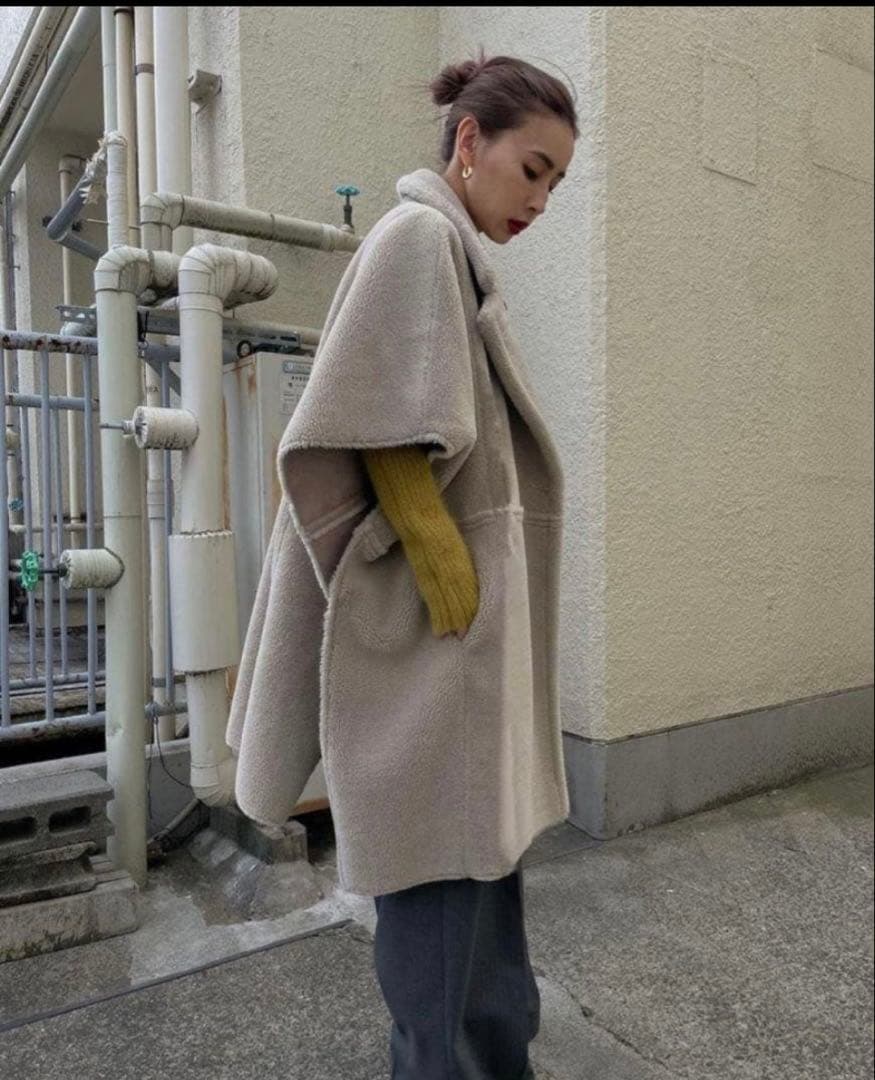 むぎ　AmeriVINTAGE リバーシブル ボアポンチョ ロングコート