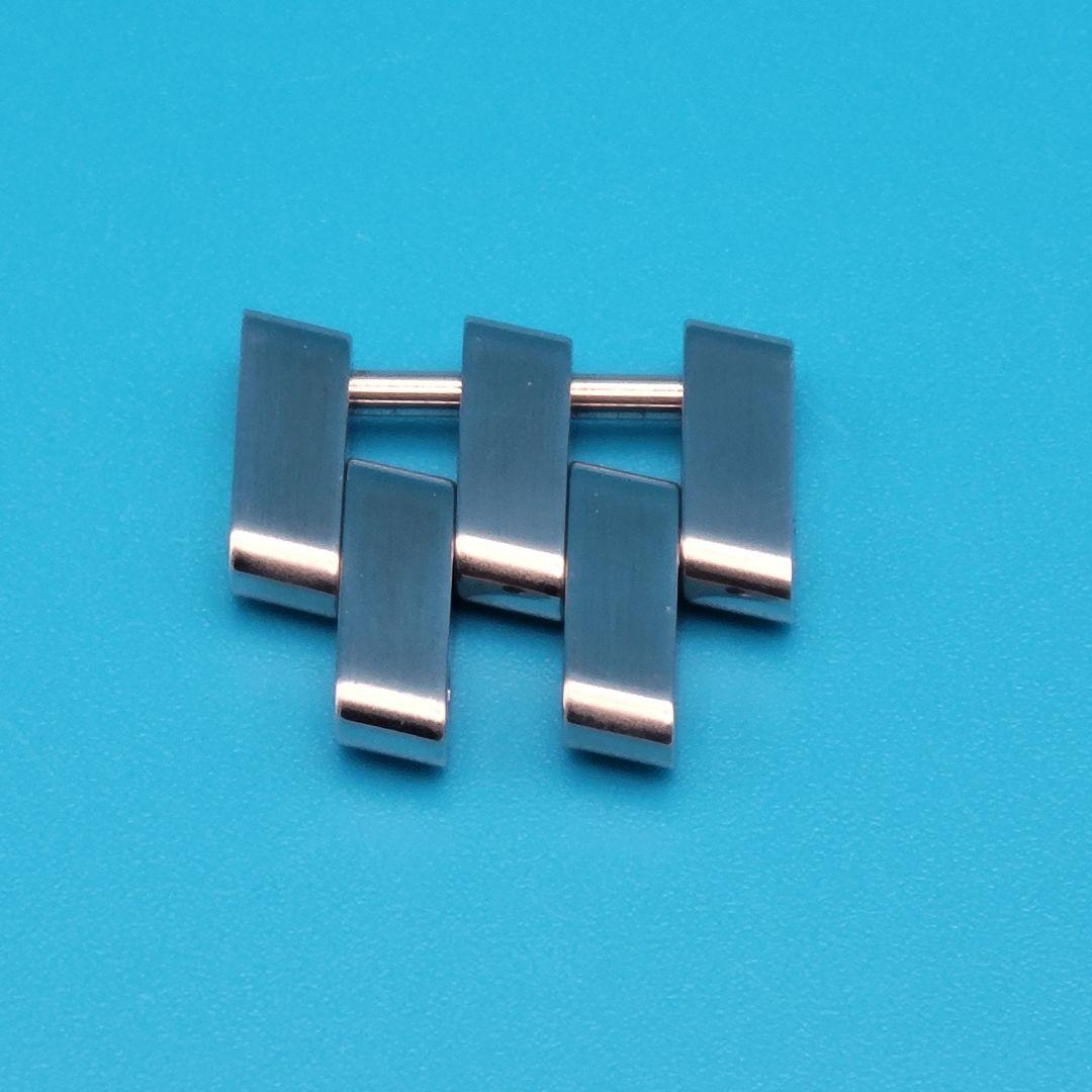 BREITLING部品⑤【中古】ブライトリング 純正ベルトコマ A13019等々