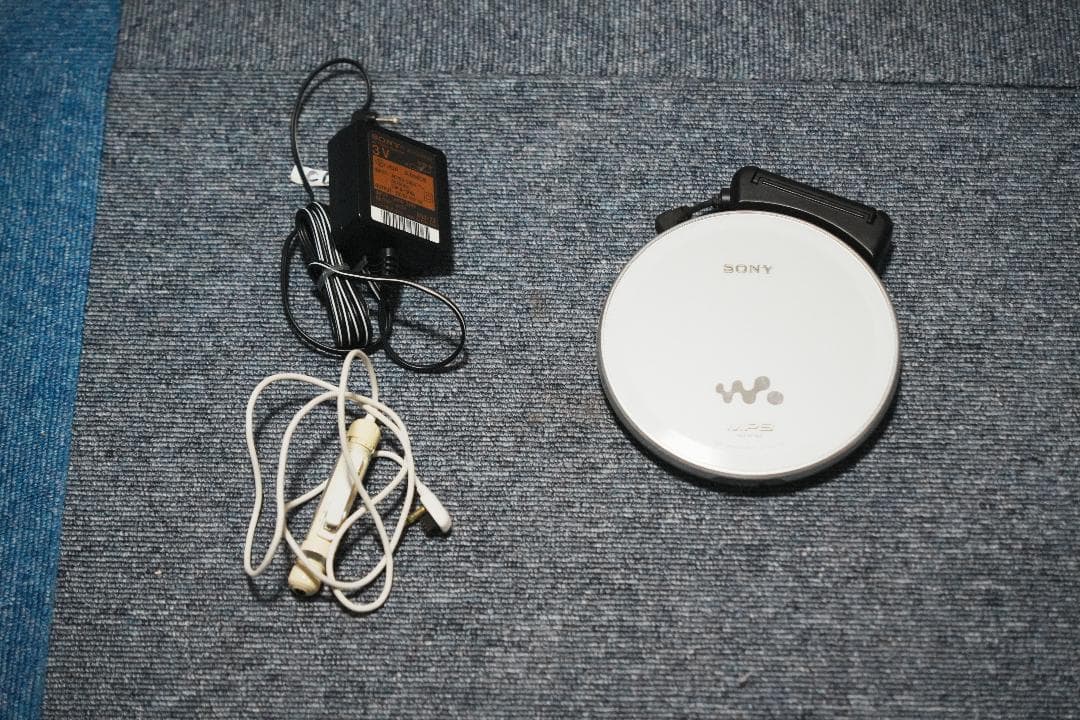 SONY　CD WALKMAN D-NE730　動作確認済み