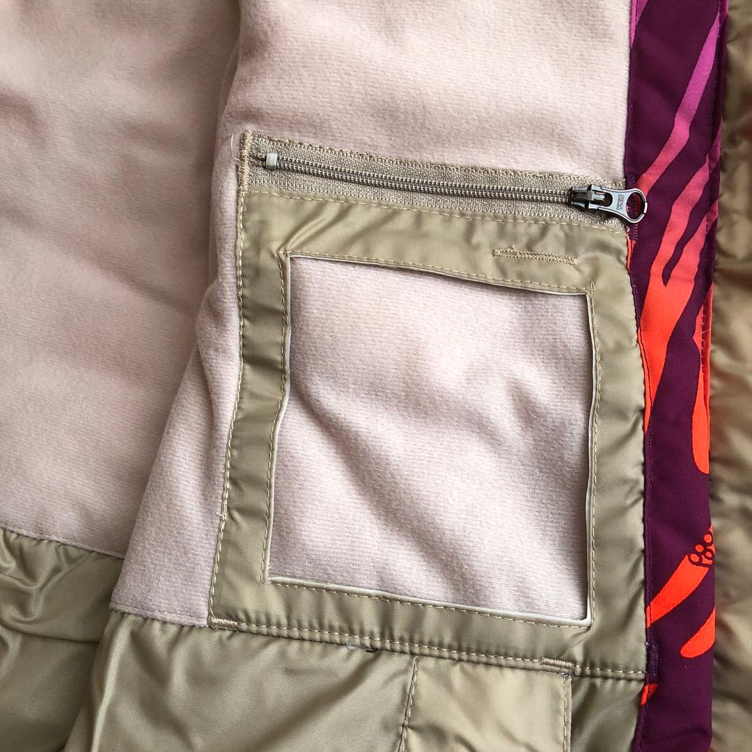 新品 686 レディース スノーボードウェア ジャケット Sサイズ