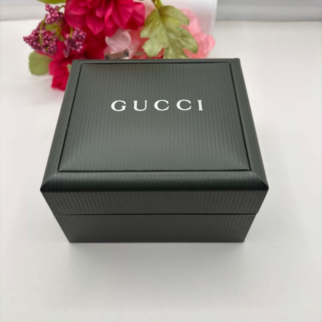 稼働品☆箱付　GUCCIグッチ　1500 ゴールド　金文字盤　レディース腕時計