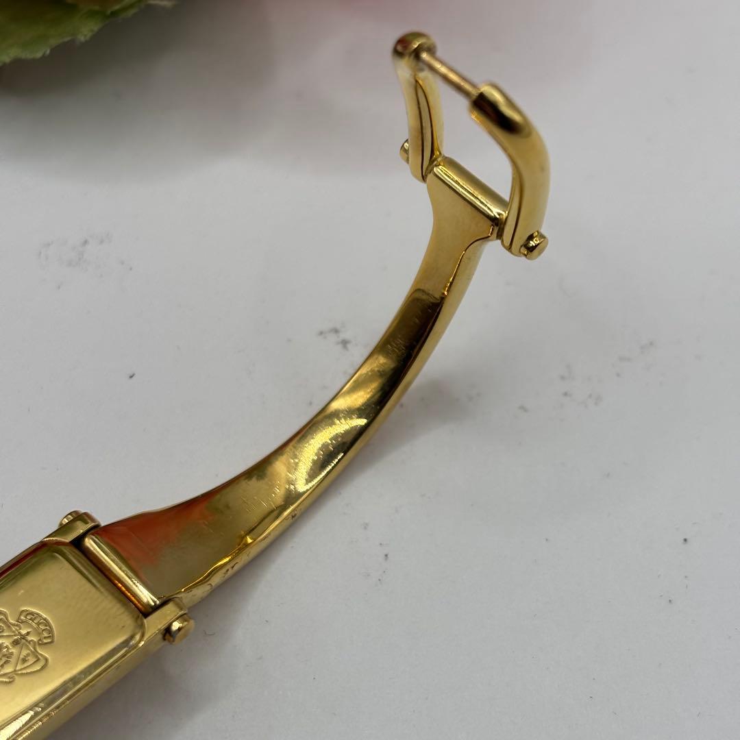 稼働品☆箱付　GUCCIグッチ　1500 ゴールド　金文字盤　レディース腕時計