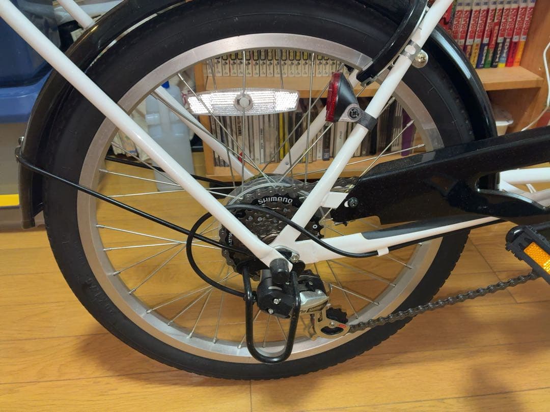 Cyma 自転車 ComO'rade ミニベロ 20インチ 米式バルブ変換済