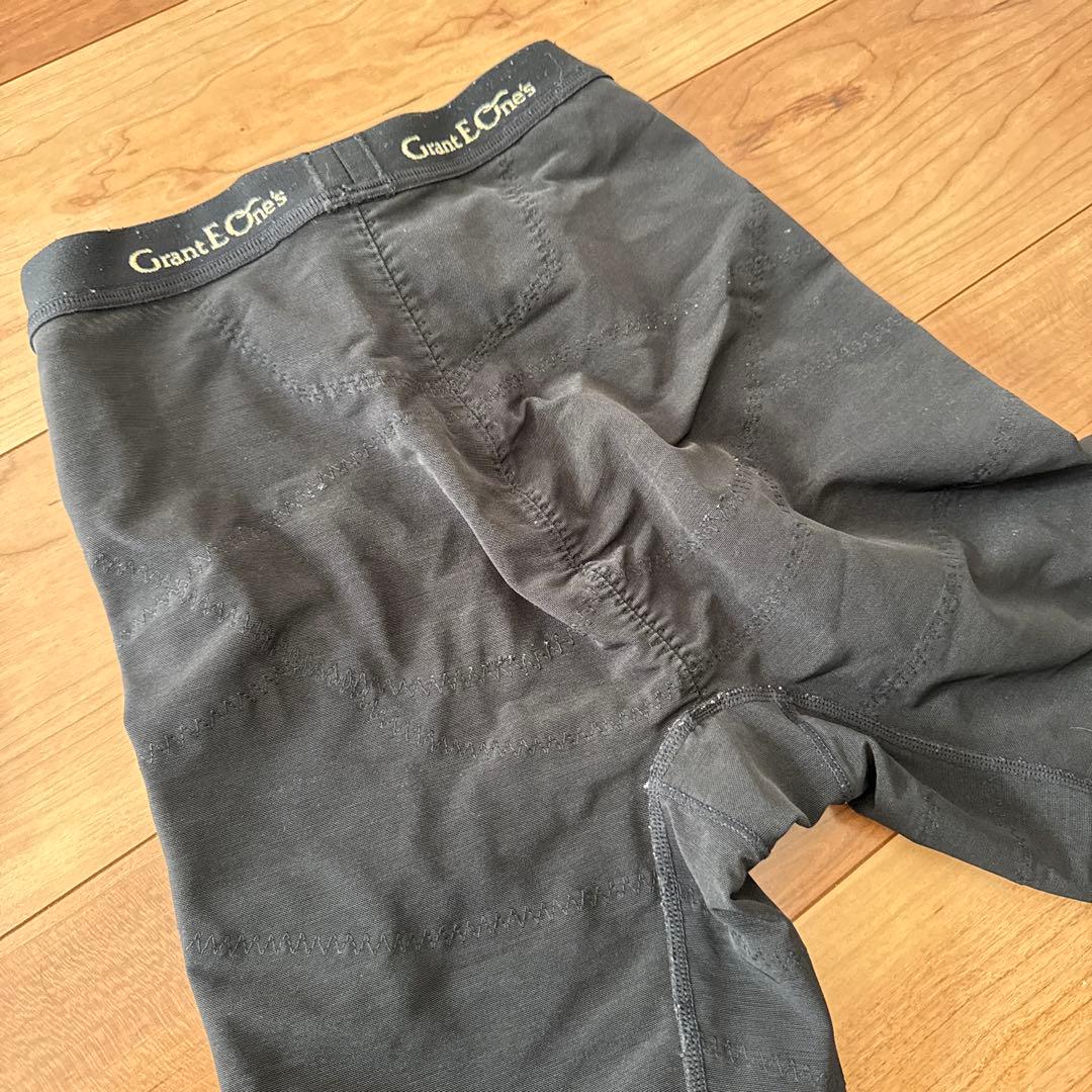 Grant E One's ブラックスパッツ サイズ64 LALA