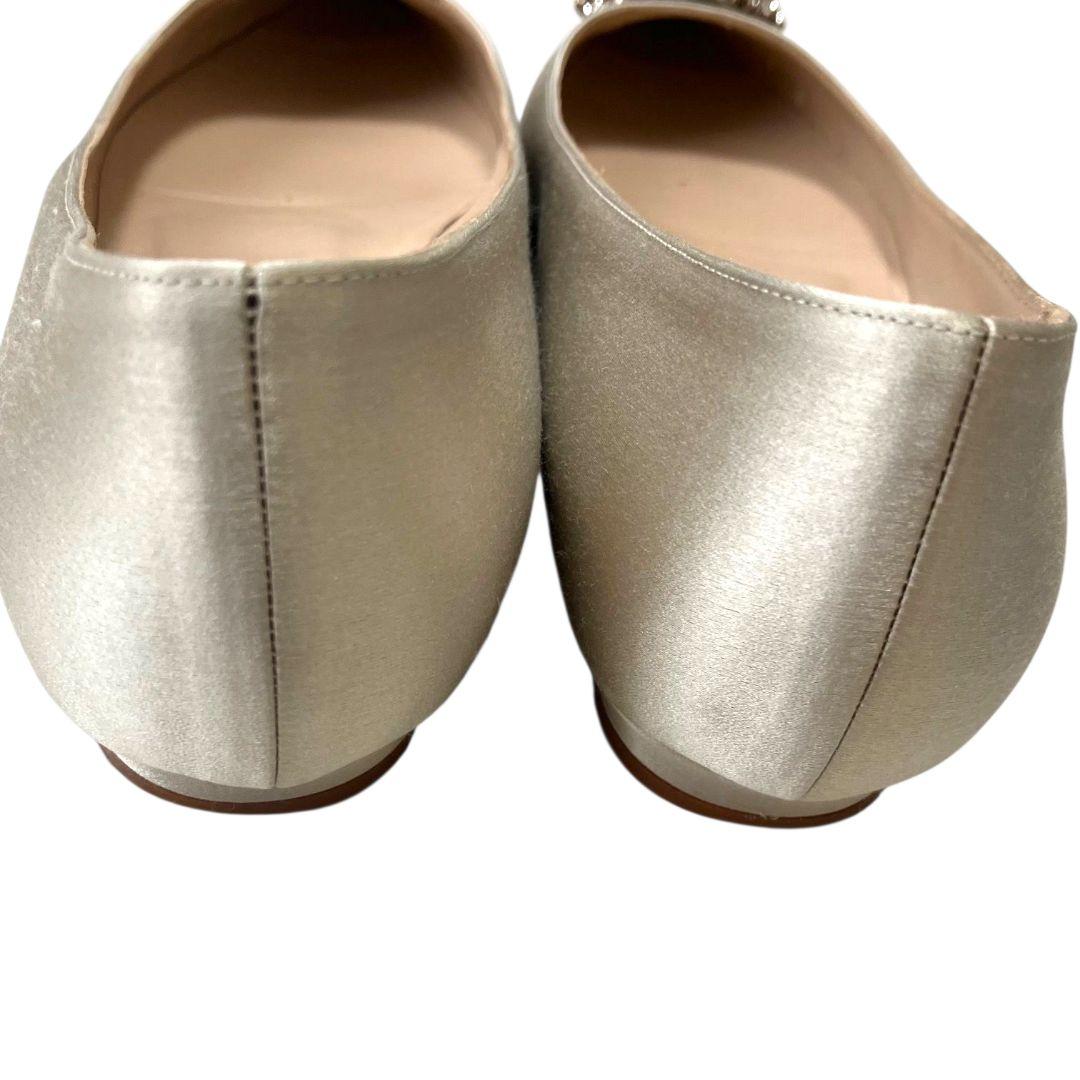 MANOLO BLAHNIK　ハンギシ　フラットパンプス　ベージュ　ゴールド