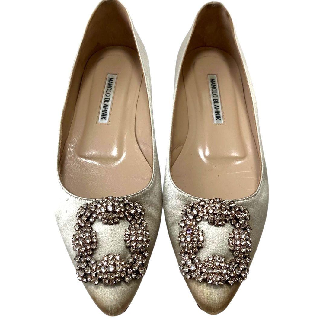 MANOLO BLAHNIK　ハンギシ　フラットパンプス　ベージュ　ゴールド