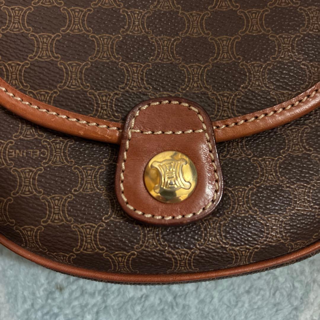 CELINEショルダーバッグ