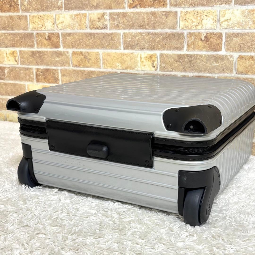 【美品】 リモワ サルサ スーツケース ビジネストローリー 2輪 25L 希少品