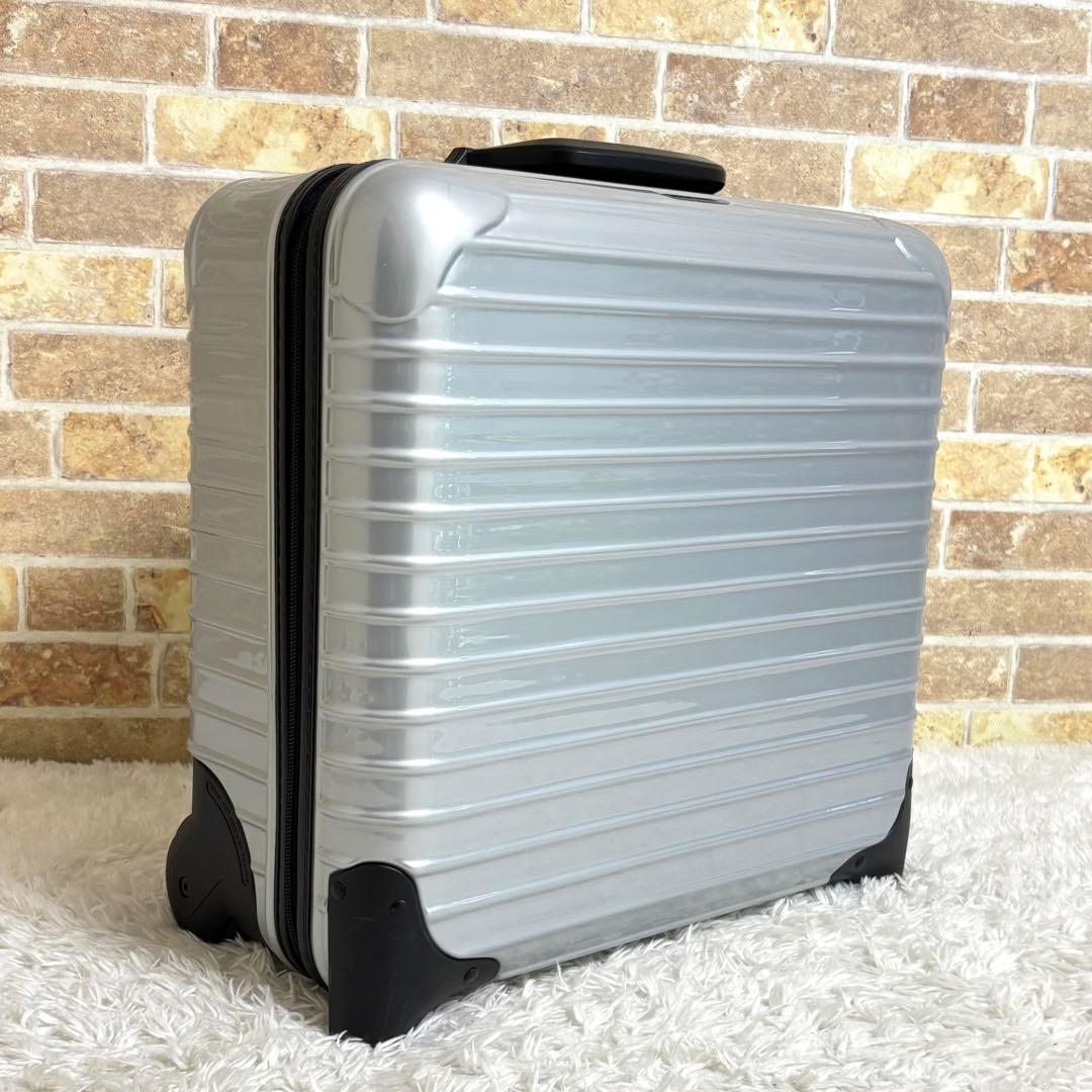 【美品】 リモワ サルサ スーツケース ビジネストローリー 2輪 25L 希少品