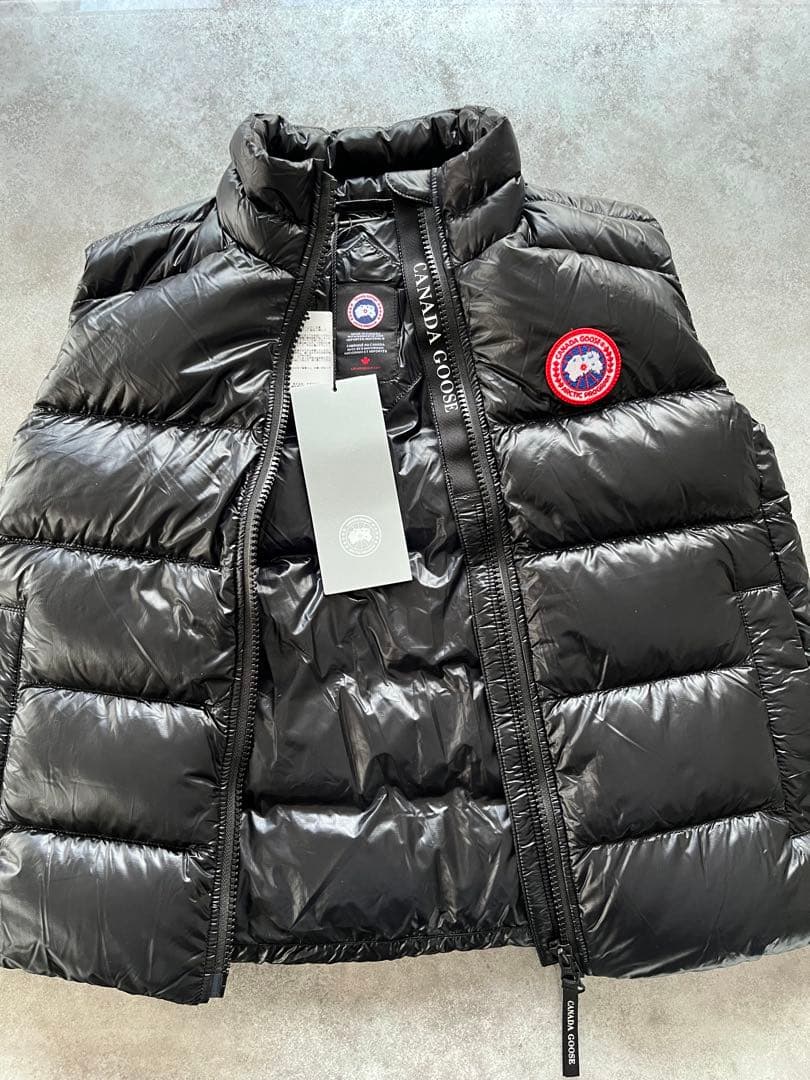 最終価格　新品未使用タグ付き   ブラック ダウンベスト