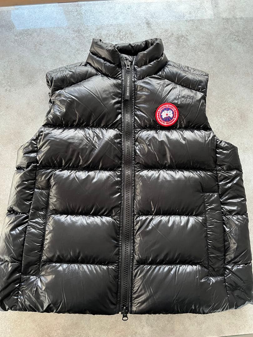 最終価格　新品未使用タグ付き   ブラック ダウンベスト