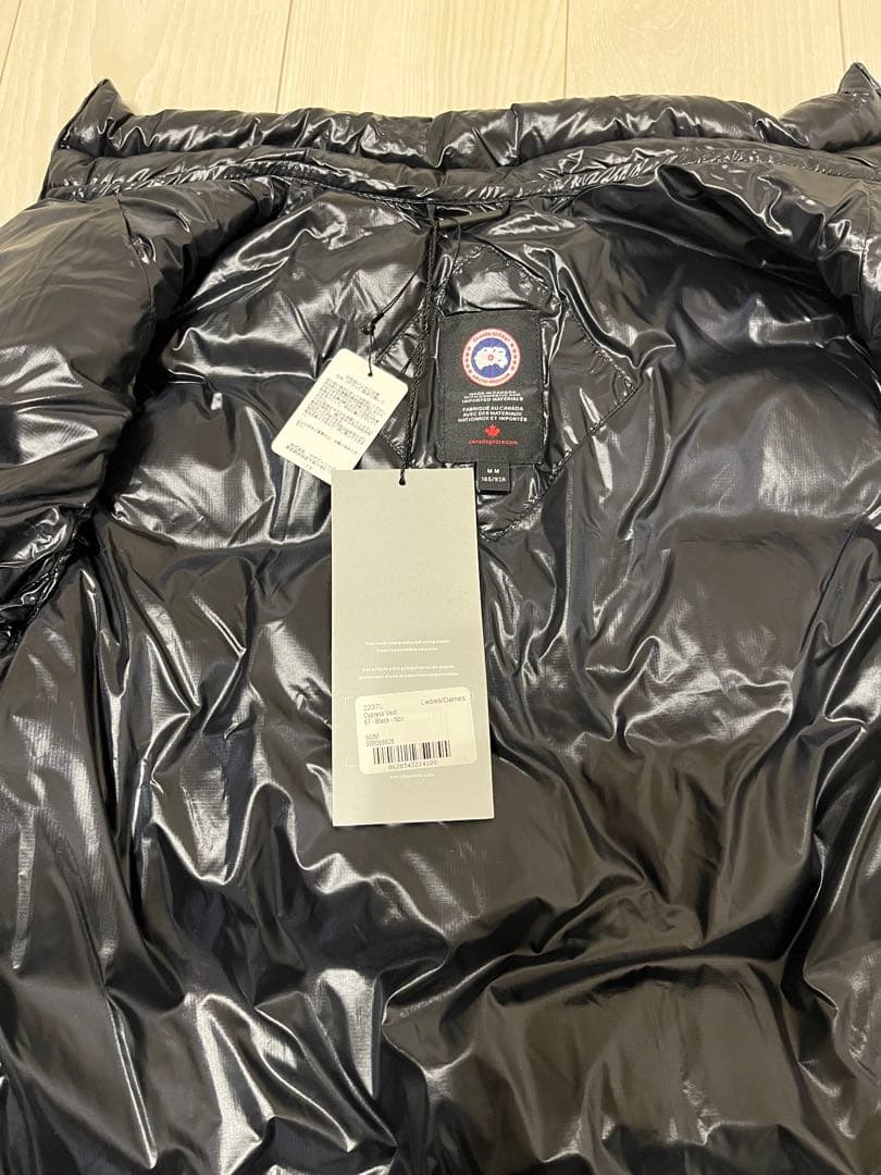 最終価格　新品未使用タグ付き   ブラック ダウンベスト