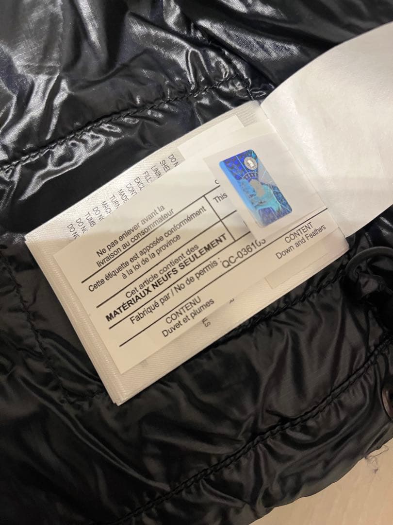 最終価格　新品未使用タグ付き   ブラック ダウンベスト