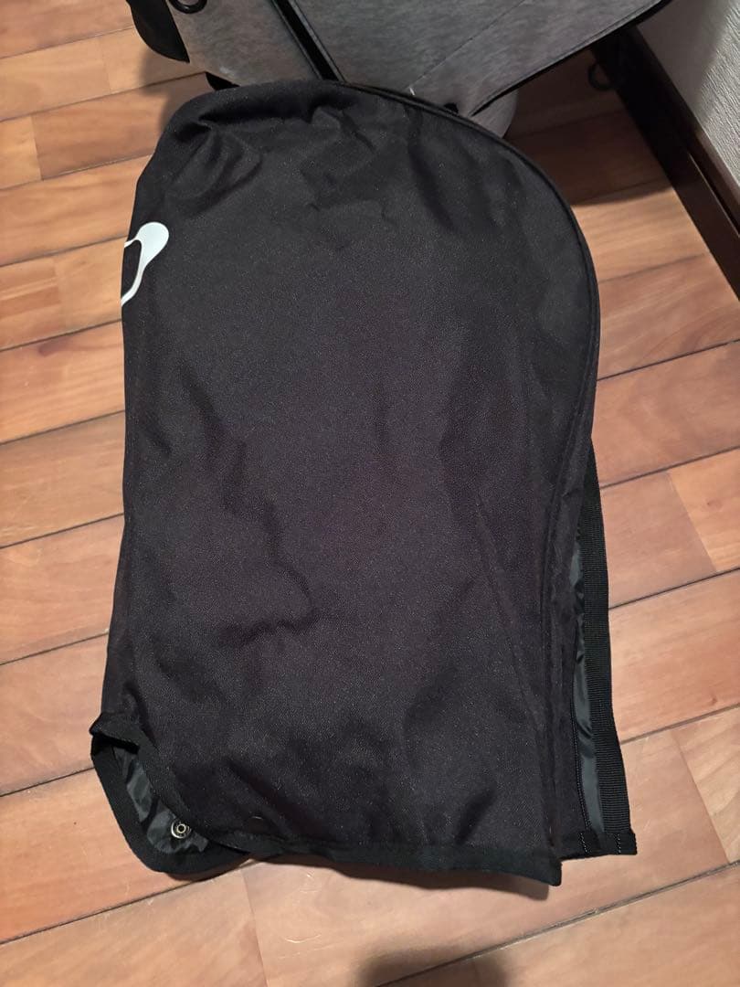 OAKLEY ゴルフバッグ・キャディバッグ