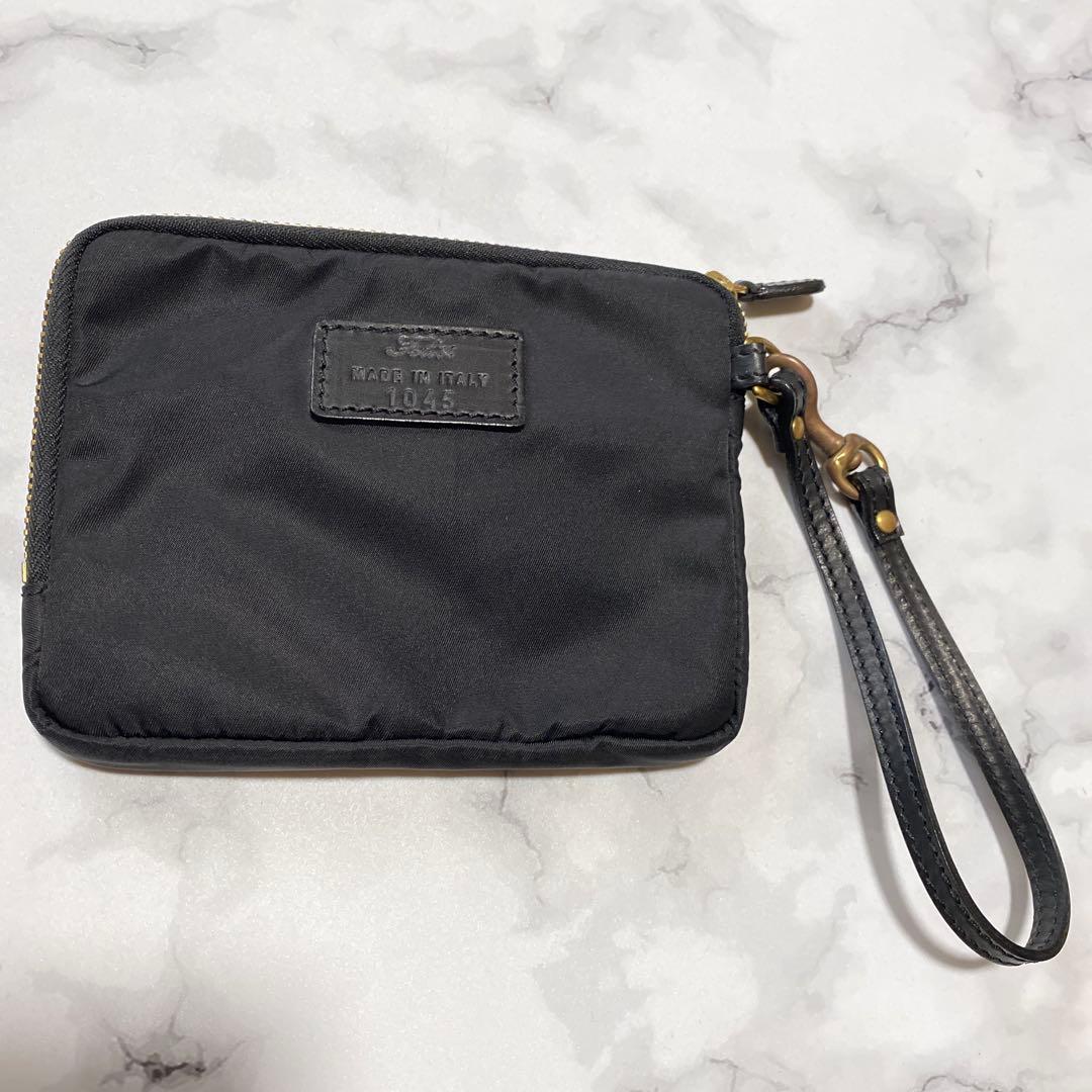 Felisi フェリージ プルーム・スクエアポーチ 黒