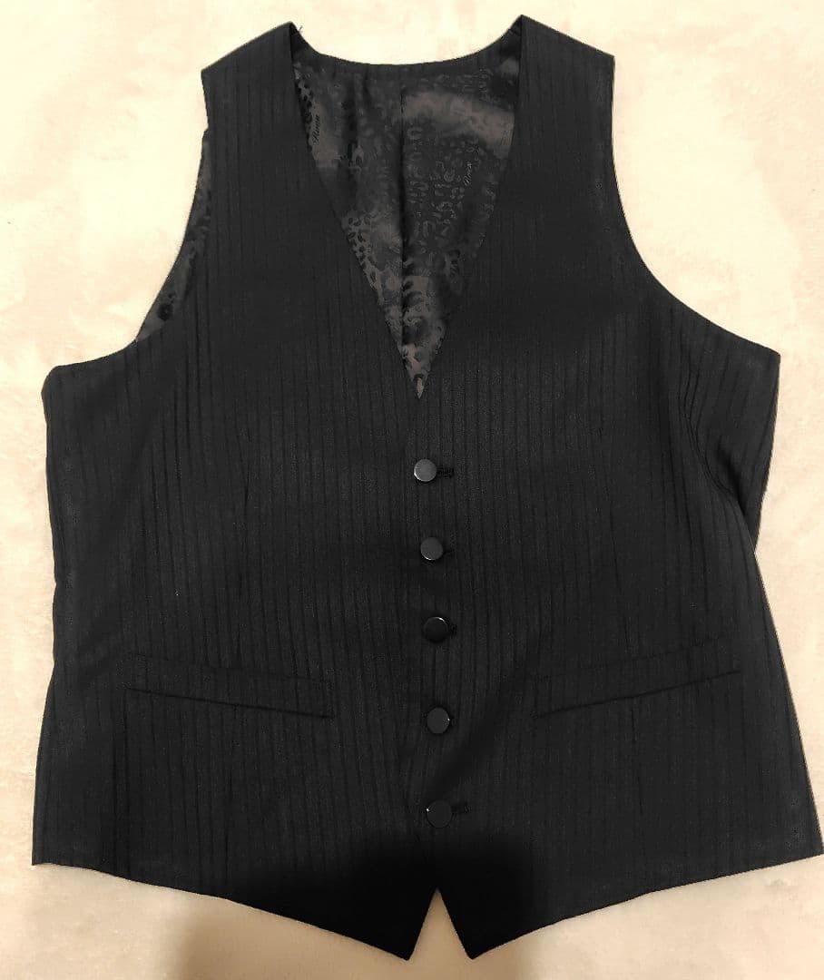 美品　ロエン　スリーピースセットアップスーツ　ドクロ　総柄　L ストライプ　黒