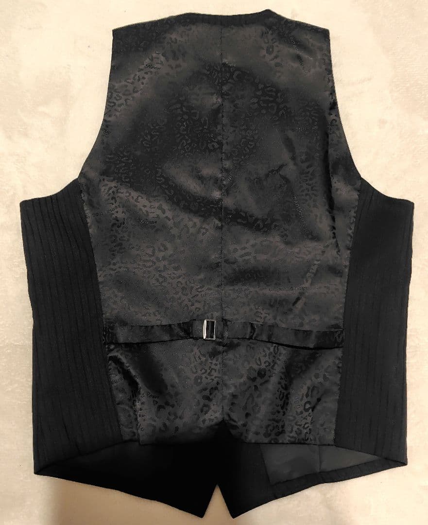 美品　ロエン　スリーピースセットアップスーツ　ドクロ　総柄　L ストライプ　黒