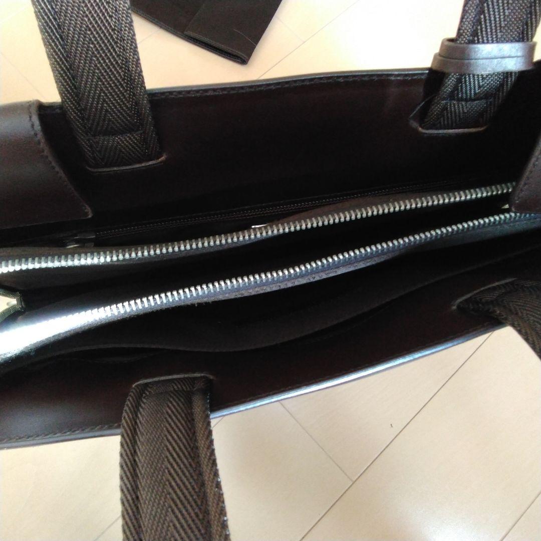 PRADA　プラダ　トートバッグ　ダークブラウン