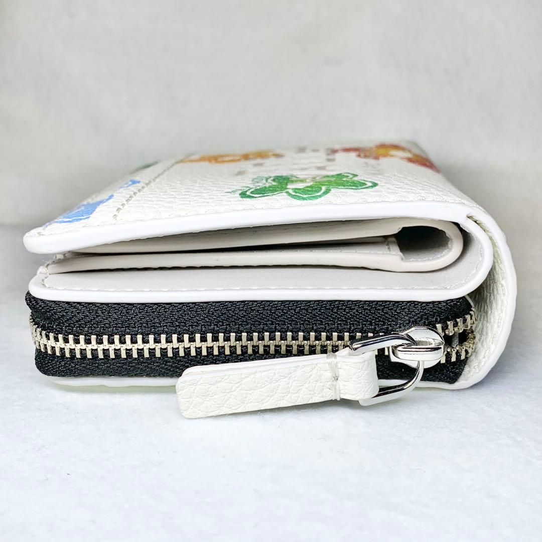 新品 MARC JACOBS THE WILD DAISY 折り財布 レザー