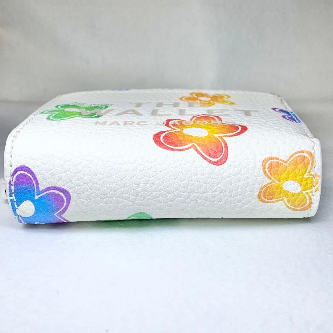 新品 MARC JACOBS THE WILD DAISY 折り財布 レザー